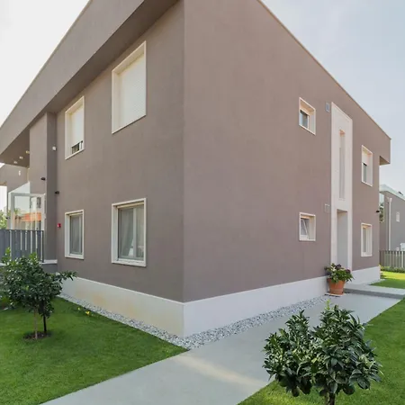 Moderne Lemon 3 Premium Apartment Porec
